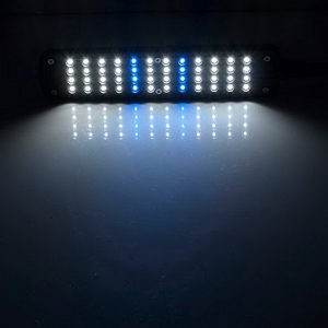 Akvariumo LED šviestuvas "Nuostabi šviesa"