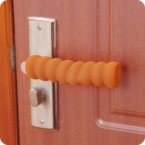 Vaikiška durų rankenos apsauga "Saugumo svarba"