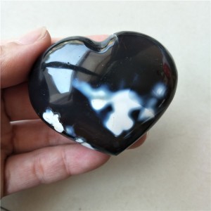 Figūrėlės "Nuostabiosios širdelės" (agatas, 2 vnt.)