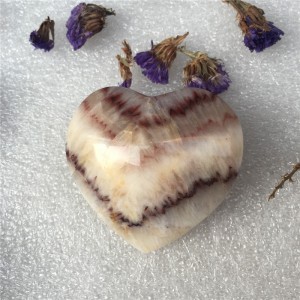 Figūrėlė "Širdelės efektas" (naturalus akmuo, afrika)