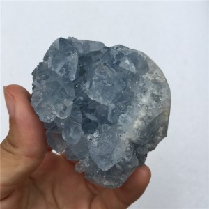 Figūrėlė "Originaliausioji širdelė 3" (žydrasis kristalas, 6 cm)