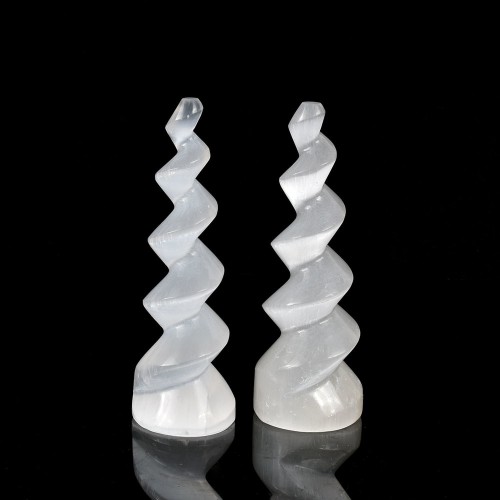 Figūrėlė "Spiralinis bokštas" (selenitas, 11 cm, 100 g)