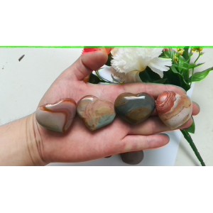 Figūrėlės "Mieliausios širdelės" (naturalus akmuo, 3 x 3 cm, 4 vnt.)