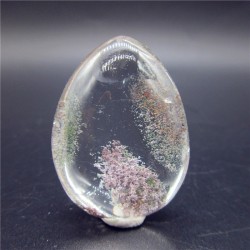 Mineralas su inklūzais "Skaidrusis kiaušinis 4" (chloritas, 16 g, 3.4 x 2.5 x 1.4 cm)