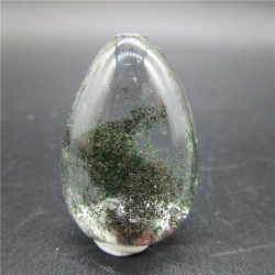 Mineralas su inklūzais "Skaidrusis kiaušinis 6" (chloritas, 7 g)