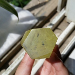 Natūralus mineralas "Geltonasis obeliskas 6" (citrino kristalas, 140 g)