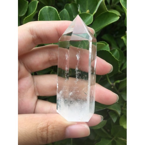 Natūralus mineralas "Permatomas obeliskas 8" (kvarco kristalas, 7 cm, 70 g)