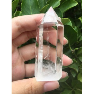 Natūralus mineralas "Permatomas obeliskas 8" (kvarco kristalas, 7 cm, 70 g)