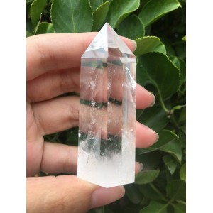 Natūralus mineralas "Permatomas obeliskas 8" (kvarco kristalas, 7 cm, 70 g)