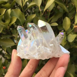 Natūralus mineralas "Baltoji vaivorykštė" (88 g)