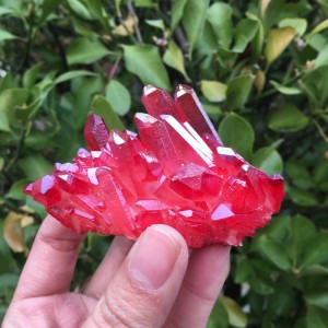 Natūralus mineralas "Raudonoji šviesa 2" (65 g)