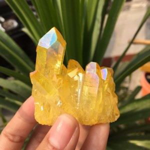 Natūralus mineralas "Geltonoji liepsna" (80 g)
