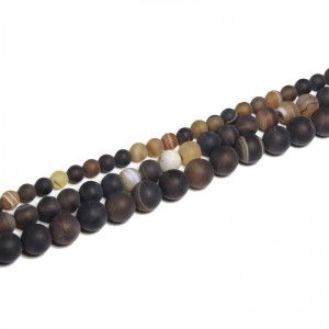 Karoliukai "Puikioji elegancija 4" (agatas)