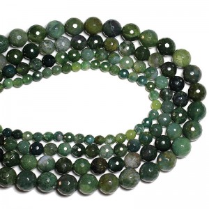 Karoliukai "Žalioji elegancija 3" (žaliasis agatas)