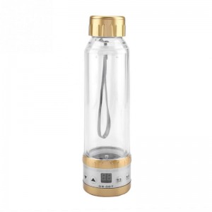 Vandens šildytuvas automobiliui "Aukščiausia klasė 7" (24 V, 75 W, 280 ml)