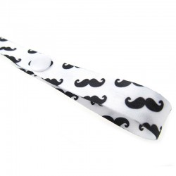 Vežimėlio, kėdutės pakabukas "Miunhauzeno ūsai"