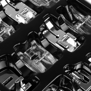 Buitinės siuvimo mašinos dalių rinkinys "Darbštuolė 5" (16 dalių)