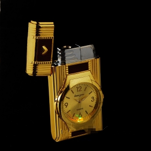 Vandeniui nepralaidus laikrodis "Auksinis žiebtuvėlis"