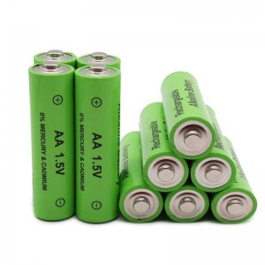 8 įkraunamos baterijos 3000 mAh AA 1.5V