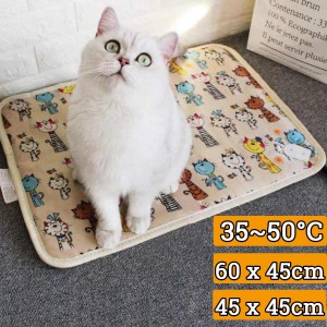 Šildantis kilimėlis augintiniui "Linksmieji katinukai" (45 x 45 cm)