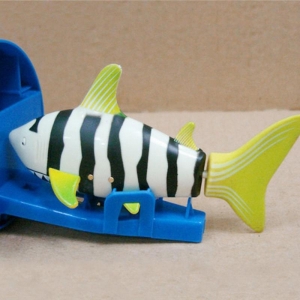 Nuotolinio valdymo žaislas "Dryžuotasis ryklys"