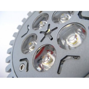 E27 5W balta LED lemputė