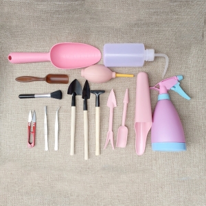 Sodo ir daržo įrankių komplektas "Profesionalas" (15 vnt.)