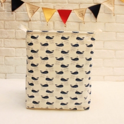 Medvilninė daiktadėžė "Stilingieji banginiai" (40 x 35 x 25 cm)