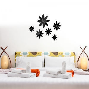 Veidrodiniai lipdukai "Nuostabieji žiedai" (45 x 45 cm)