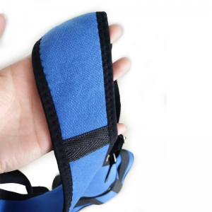 Universalus laikysenos koreguoklis "Puiki laikysena 4"