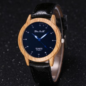 Moteriškas rankinis laikrodis "Medžio stilius"