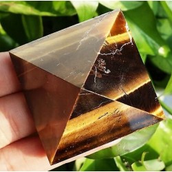 Figūrėlė "Piramidė" (akmuo "tigro akis", 5 cm, 100 g.)