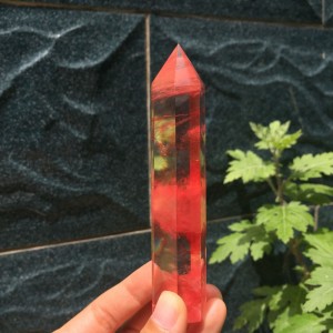 Figūrėlės "Raudonoji kristalo šviesa" (kvarco kristalas, 2 vnt.)
