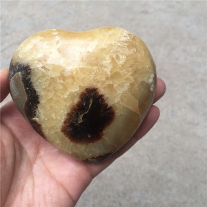 Figūrėlė "Originaliausioji širdelė" (drakono akmuo, 6 cm)