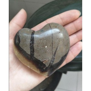 Figūrėlė "Pati mieliausioji 2" (kvarco kristalas, 187 g)