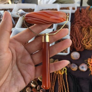 Rutulinis masažuoklis "Raudonasis kristalas" (masažui, spa, akupunktūra)