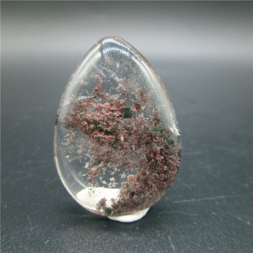 Mineralas su inklūzais "Skaidrusis kiaušinis 2" (chloritas, 8 g)