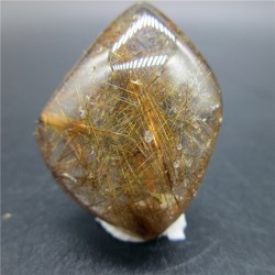 Mineralas su inklūzais "Skaidrusis lašas 2" (chloritas, 8 g)