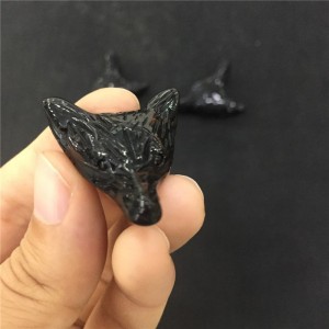 Pakabuko figūrėlė "Juodoji vilko galva 5" (2.5 cm)