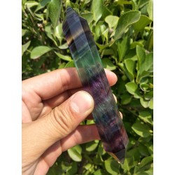 Natūralus mineralas "Spalvotasis obeliskas" (floritas, 10 cm)