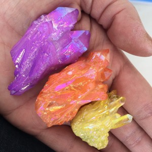 Kvarcinio kristalo akmenys "Spalvų magija" (3 vnt, 88 g)