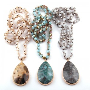 Pakabukas "Rimtas stilius 3" (86 cm)