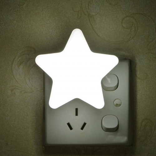 Šviestuvas mažylio kambariui