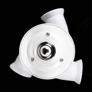 3 lempų šakotuvas E27