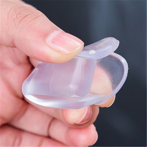 Vaikiška kampų apsauga "Širdelės" (5 vnt)