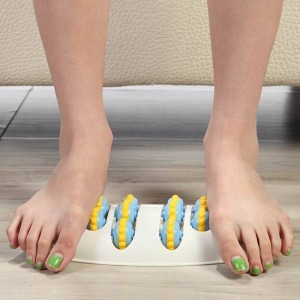 Kojų masažuoklis-treniruoklis "Nuostabios kojytės 2"