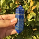 Natūralus mineralas "Modernus obeliskas" (Lapis Lazuli, 8 cm, 65 g)