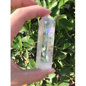 Natūralus mineralas "Modernus obeliskas 9" (kvarco kristalas, 8 cm, 70 g)