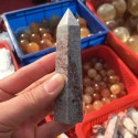 Natūralus mineralas "Modernus obeliskas 14" (kvarco kristalas, 90 g)