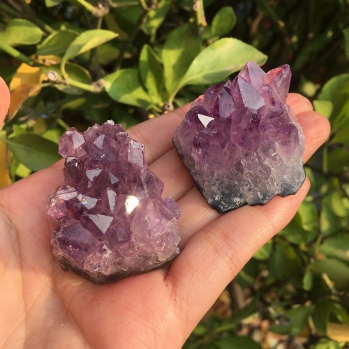 Natūralus mineralas "Violetinė Reiki" (85 g)